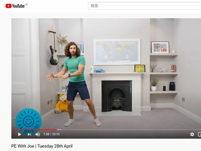 休校の子供の「1時間目」を独占。イギリスの体操YouTuberが大人気。＜Number Web＞ photograph by Sports Graphic Number