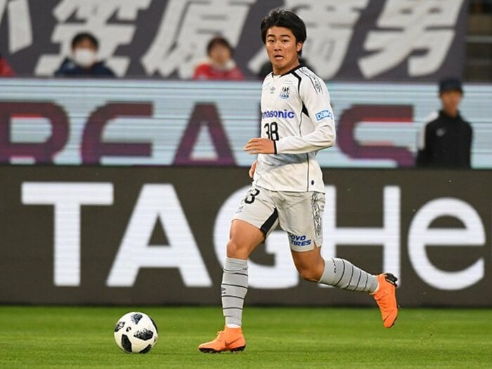 ガンバで一番シュートが上手い17歳。クルピ監督が惚れる中村敬斗の才能。<Number Web> photograph by Getty Images