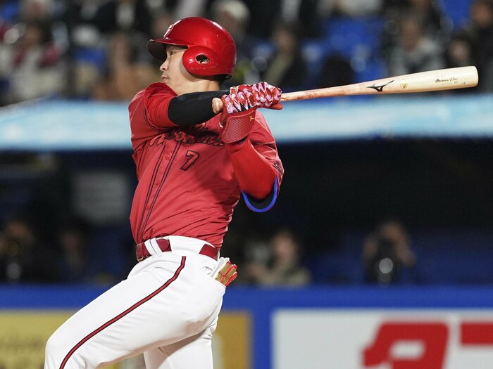 「もう後がないのは分かっています」盟友・磯村嘉孝も去り、来季いよいよ正念場を迎えるカープ堂林翔太34歳の心中とは＜Number Web＞ photograph by KYODO