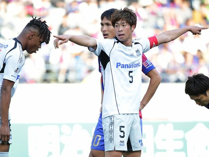 5節までの戦績が降格した年と一致。勝てないガンバの「ふんわり」問題。＜Number Web＞ photograph by J.LEAGUE