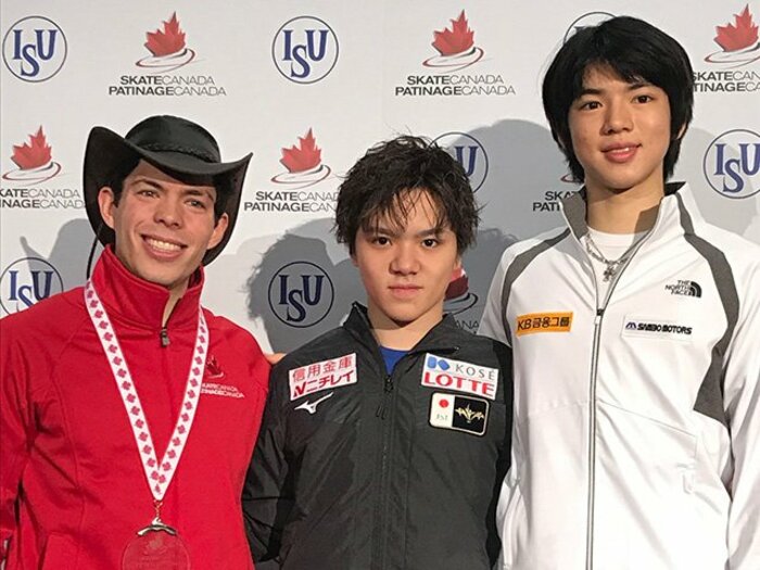 GPシリーズ2戦目で宇野昌磨が優勝。若手とベテランが入り混じる表彰台。<Number Web> photograph by Akiko Tamura