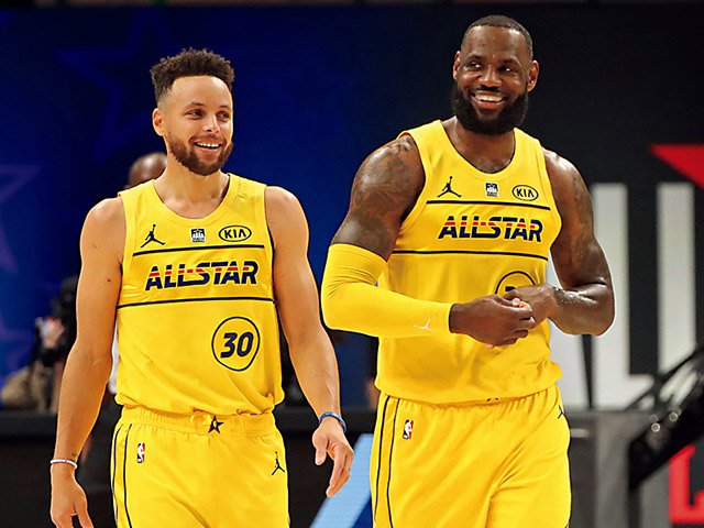 NBA】名勝負を生み出すレブロンとカリー。運命の交差は「特別でクール