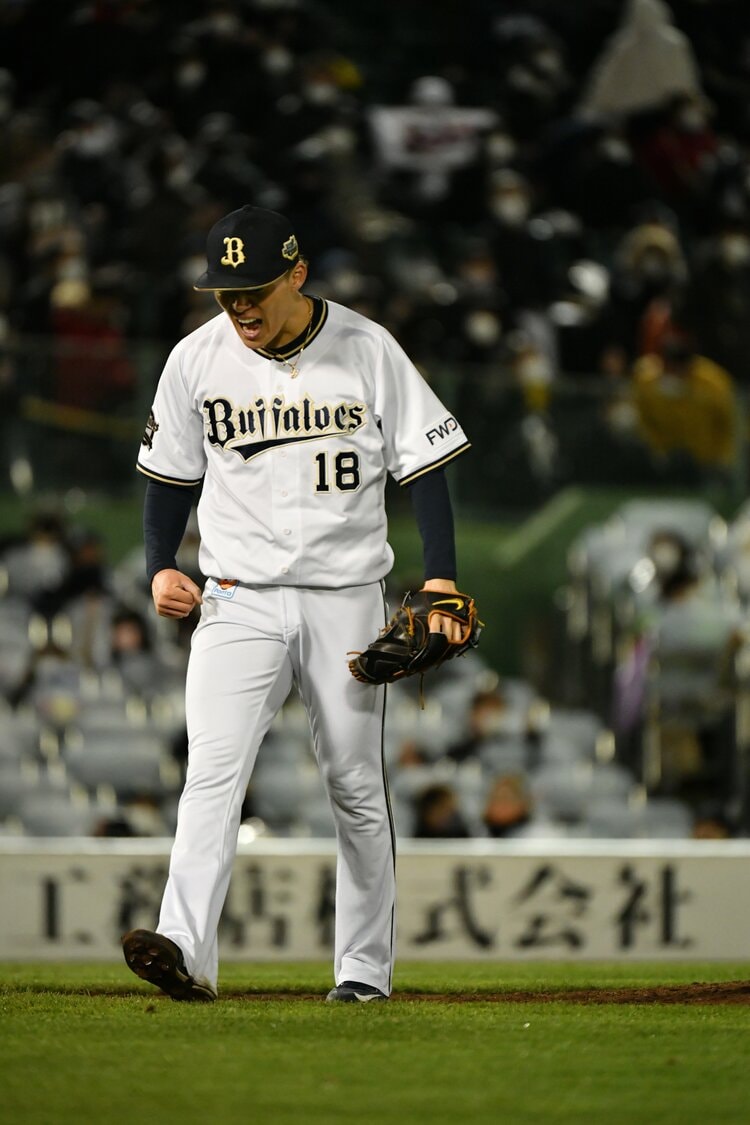 佐々木朗希37枚、山本由伸6枚＋その他オマケ多数♪ 14日に佐々木朗希と山本由伸の