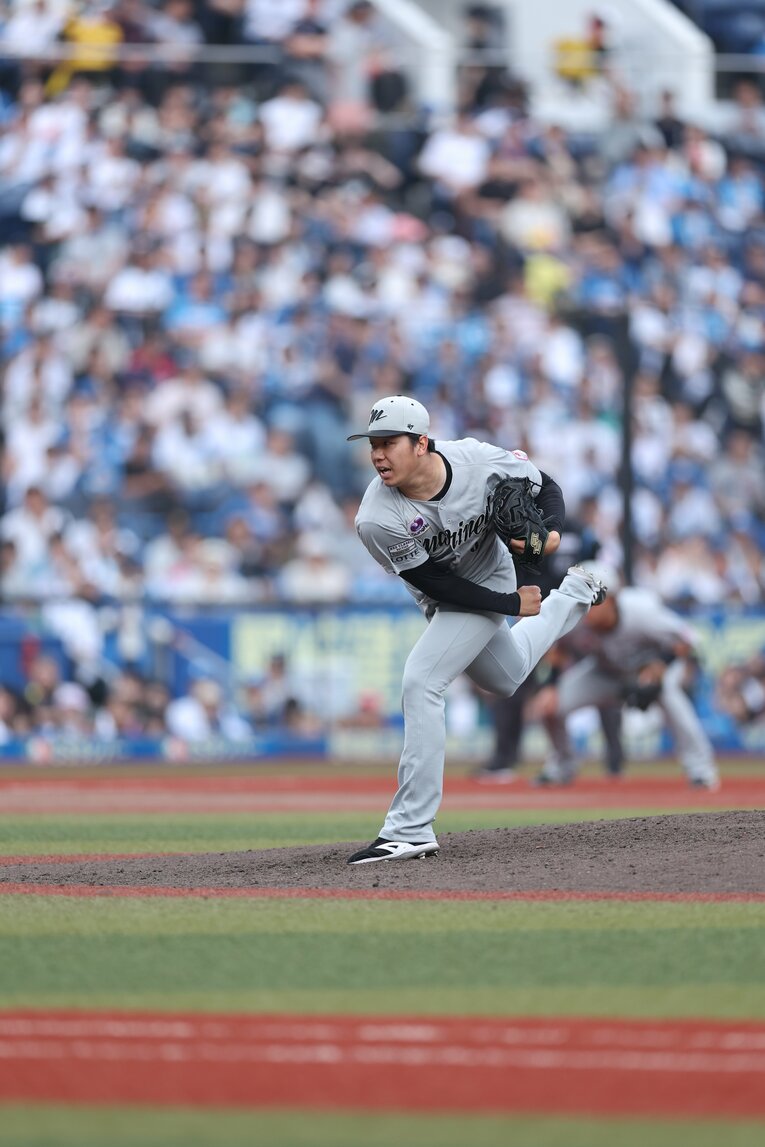 力投する木村　©︎Chiba Lotte Marines