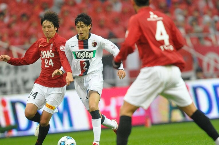 内田篤人とマッチアップ（2009年）　©︎Toshiya Kodo