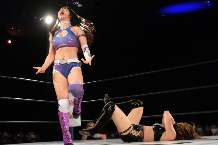 「フェリス卒のお嬢様vsセクシー女優」は熱戦に…スターダム人気女子レスラー・桜井まいの色気と狂気「私は“大人の魅力”で勝負できる」(24)