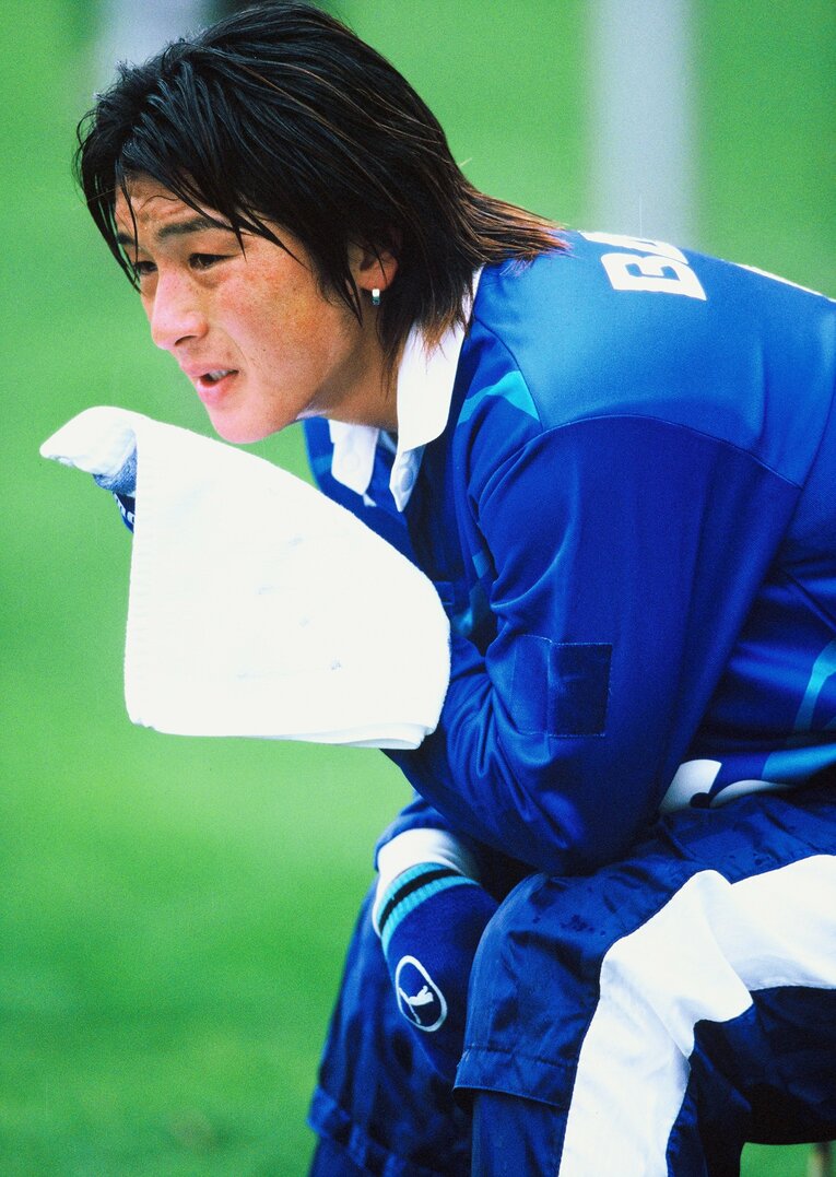 横浜フリューゲルス時代の三浦（1998年）　©Naoya Sanuki