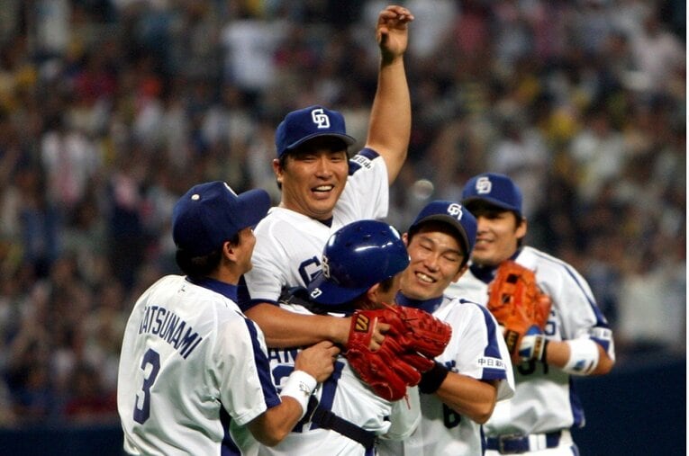 2006年シーズンに投手陣の主力として活躍した中日・山本昌は9月16日の阪神戦でノーヒットノーランを達成した ／ photograph by SANKEI SHIMBUN