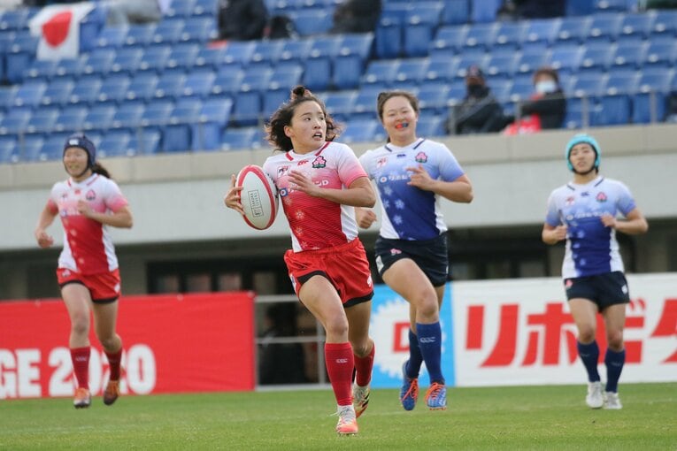 チャレンジマッチ2試合目。鋭いステップで抜け出しトライを決めた　©Nobuhiko Otomo