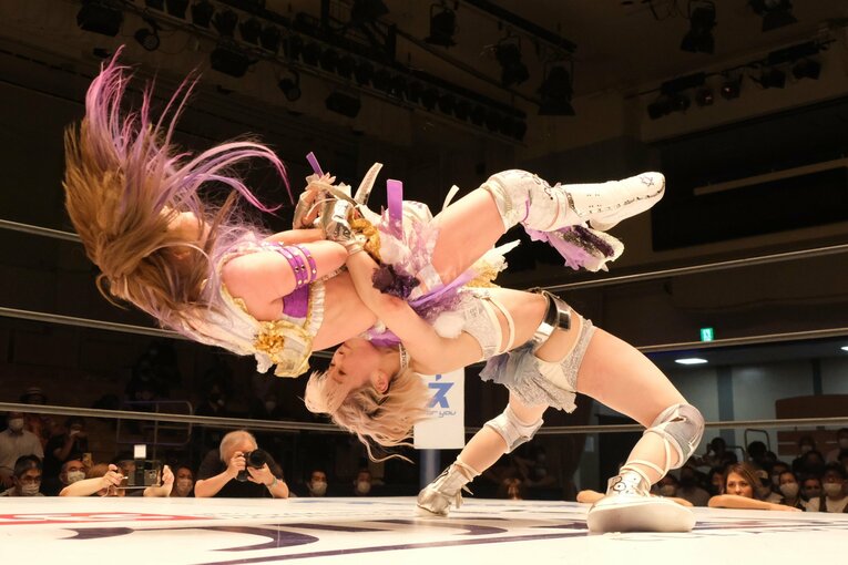 6月28日の後楽園ホール大会では、なつぽいがスターダムで初めて中野たむに勝利　©Norihiro Hashimoto