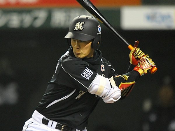 西岡剛　リストバンド　本人支給品　2010年モデル　ロッテ　阪神　アディダス ロッテを率いる西岡の異常な出塁率。CS進出もイチローの記録も