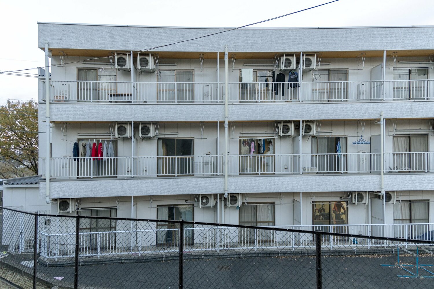 徳本が学生と生活をともにする寮　©Mutsumi Tabuchi