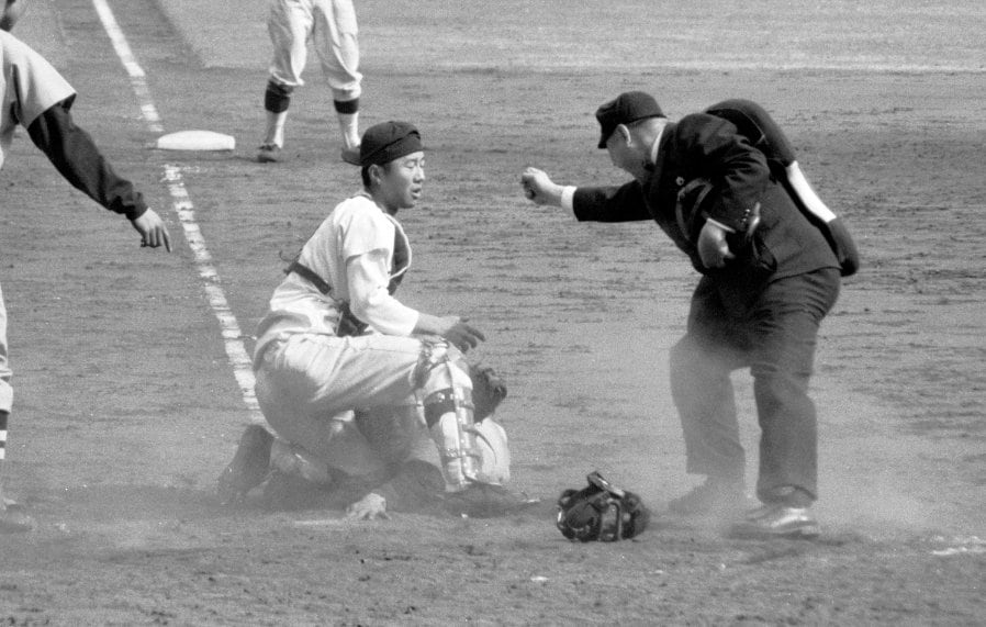 広島商時代の達川 ©Katsuro Okazawa/AFLO