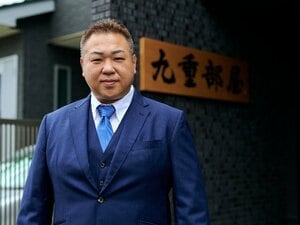 元大関・千代大海の九重親方のロングインタビュー。後編では、ともに名大関として君臨した魁皇との友情秘話や、親方としての心構えを語ってもらった