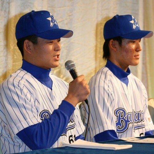 横浜ベイスターズ 高森勇旗 選手 実使用 ヘルメット ベイスターズ日本S