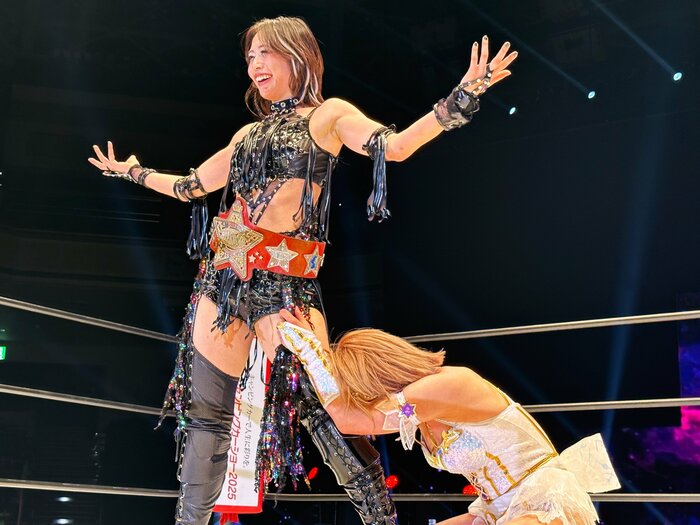 「泣かせてやりますよ」“負傷欠場の過去”が生んだ悲劇…上谷沙弥の“騙し討ち”でベルトを奪われた中野たむの本音「今はもう憎しみしかない」＜Number Web＞ photograph by Norihiro Hashimoto