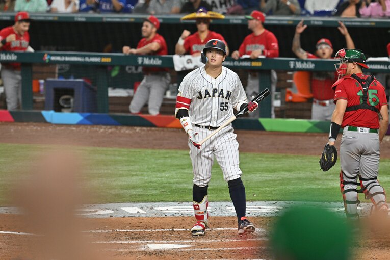 メキシコ戦もあの劇的打まで3三振。悔しい表情を浮かべていた　©Naoya Sanuki