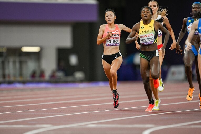 【世界陸上女子800m予選】最後まで懸命に腕を振った久保　©Nanae Suzuki