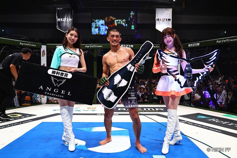 『RIZIN LANDMARK 6』佐藤将光vs.太田忍　©RIZIN FF