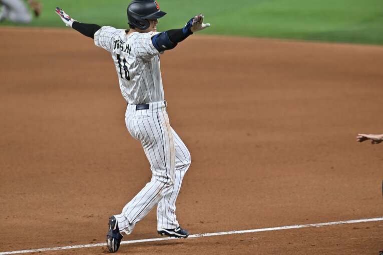 打者としても出場していた大谷　©Naoya Sanuki