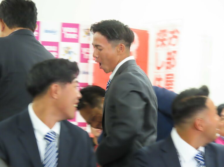 どこかに行ってしまった岸本　©Kou Hiroo