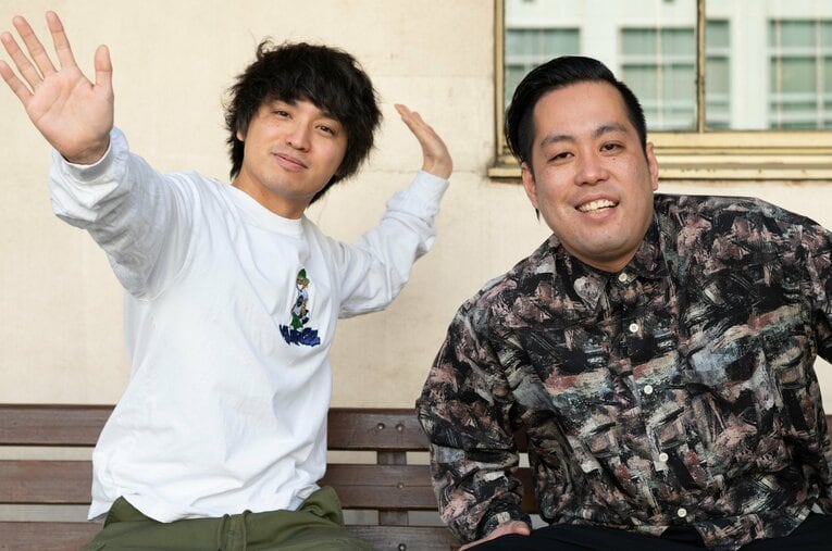 結成8年、初のM-1決勝で4位になったエバース。佐々木隆史（ボケ、ネタ作り担当、左）と町田和樹（ツッコミ担当） ／ photograph by Tadashi Hosoda