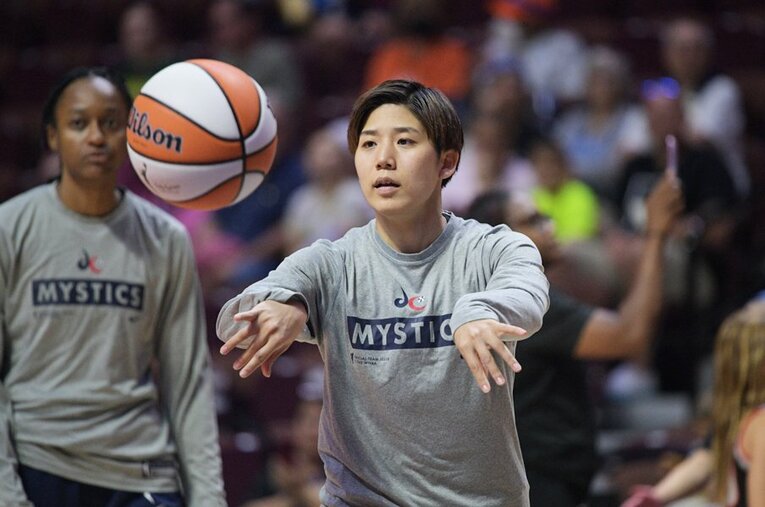 WNBAプレイオフ進出を決め、ワシントン・ミスティックスでの3カ月を振り返った町田瑠唯（29歳） ／ photograph by Getty Images