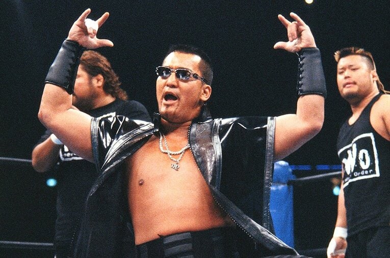 「黒の総帥」というキャラクターで人気プロレスラーの地位を確立した蝶野正洋 ／ photograph by Yukio Hiraku/AFLO