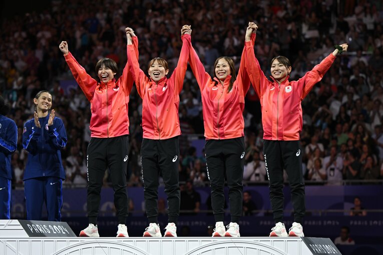 左から宮脇花綸、上野優佳、菊池小巻、東晟良　©Asami Enomoto/JMPA