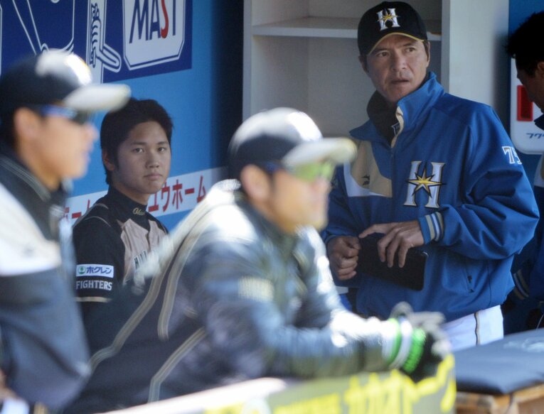 日本ハム二軍投手コーチ時代。大谷翔平の1年目だった ©Sankei Shimbun