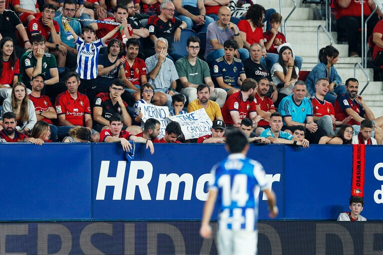 「タケ、今日はお前の日になる」と監督に送り出された通り…久保建英21歳の7点目→“MVP後ひっそり行動”をカメラマンは見た(27)
