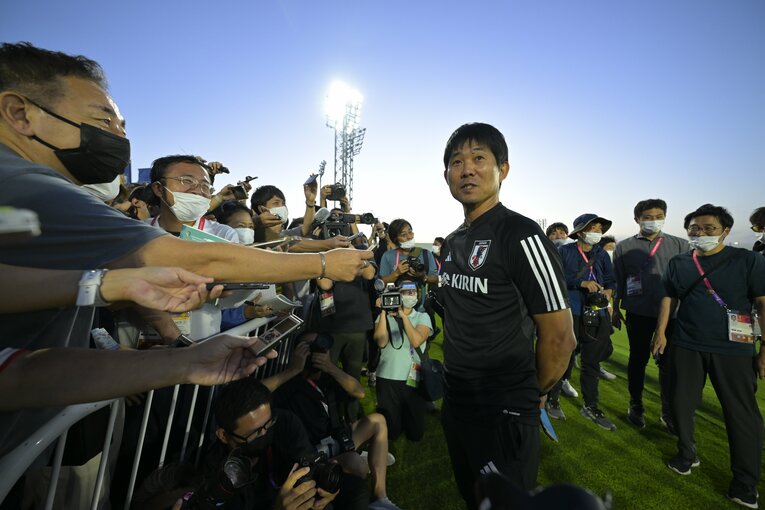 コスタリカ戦翌日、森保監督は取材に応じる　©Koki Nagahama/JMPA
