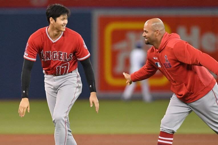 エンゼルスでともにプレーした大谷翔平とアルバート・プホルス ／ photograph by AFLO