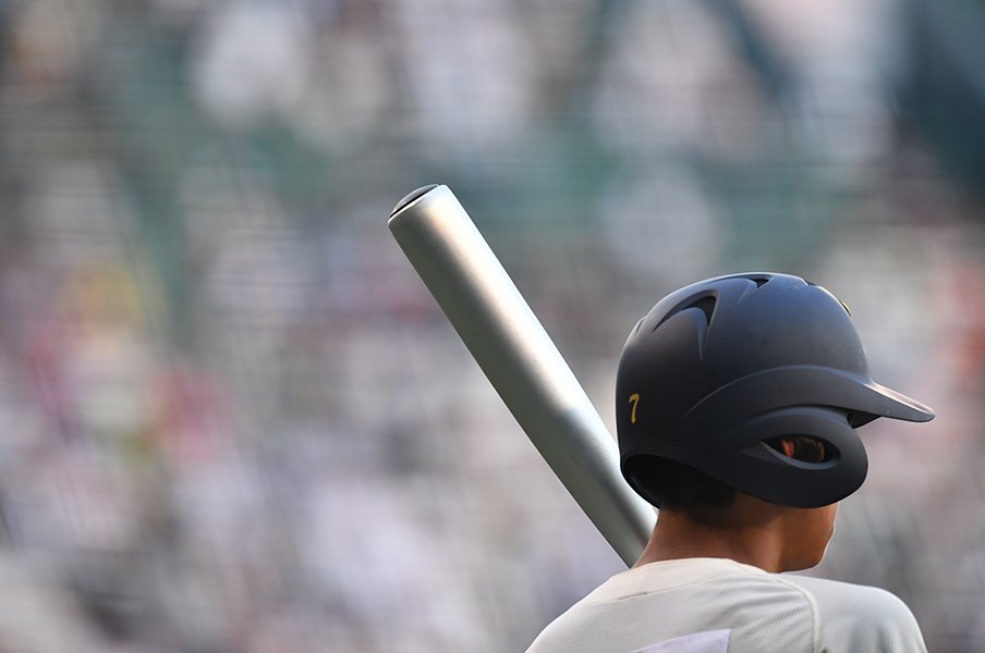 甲子園取材では声より表情を見る。球児の“ほんとの顔”が知りたいのだ。<Number Web> photograph by Hideki Sugiyama