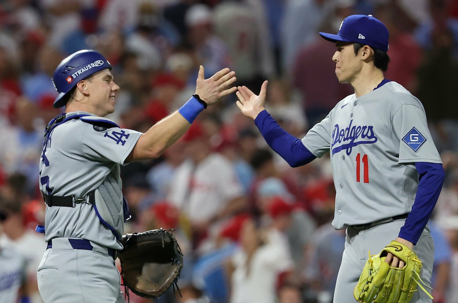 「“Wow”だ。それしか言えない」ドジャース“新守護神”佐々木朗希に同僚選手も賛辞の嵐…相棒捕手は取材陣に「君たちも同じものを見ただろう？」＜Number Web＞ photograph by Getty Images