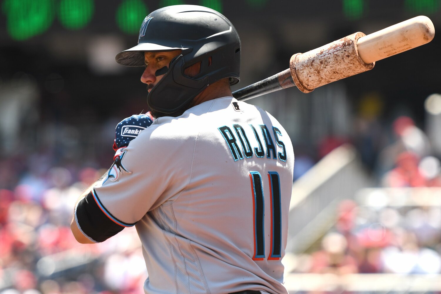 マーリンズ時代の2022年から背番号11をつけてきたロハス　©︎Getty Images