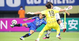 トリニータの夏男&エンターテイナー三平和司、2つの転機と得た妙技とは。