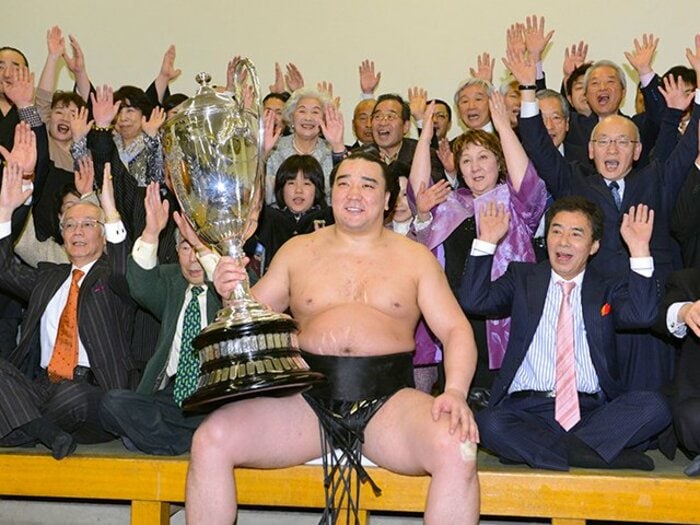 明るい兆しの見えた初場所。より問われる土俵上の戦い。～2013年の相撲界、好スタート!?～＜Number Web＞ photograph by KYODO