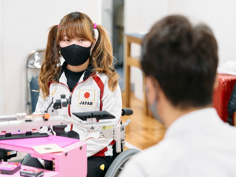 わずか3年で東京パラリンピック代表！ パラ射撃界のニューヒロイン・水田光夏に松岡修造がほめられる(23)