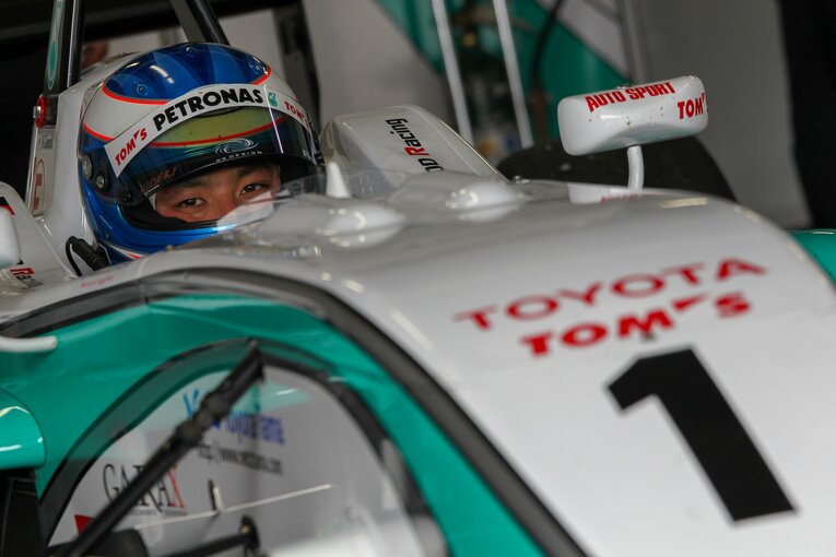 トムスのチャンピオンナンバー「1」を任された蒲生　©️Takashi Ogasawara