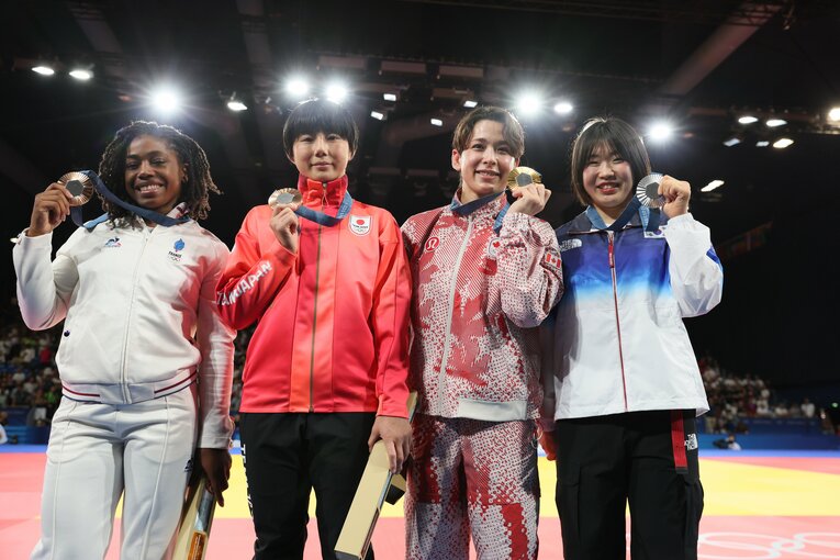 日本代表の舟久保、日本生まれ日本育ちの出口とホの3人が表彰台にのぼった　©Kaoru Watanabe/JMPA