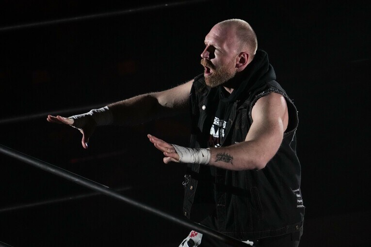 IWGP王座獲得に本気のジョン・モクスリー　©Essei Hara