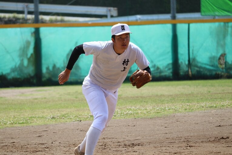 「兄は決勝で秀岳館に負けて甲子園に行けなかったので自分は必ず行きたい」と燃えている、弟・村上慶太　©Yuki Kashimoto