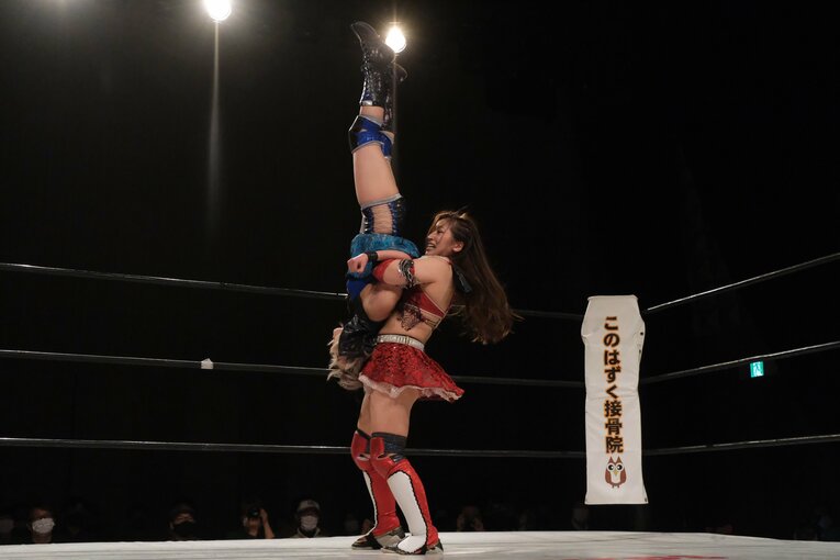 「見に来なくなったファンも…」プロレスとエンタメの狭間で“闘う女優”は何を見せる？ 青野未来の葛藤「ヌルいことをやっていると思われたくない」(35)