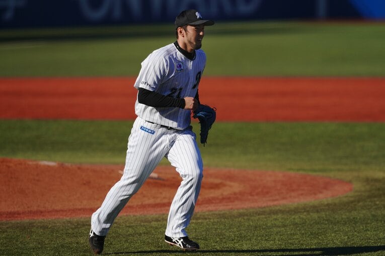 内は笑顔でマウンドを降りた　(C)Hideki Sugiyama