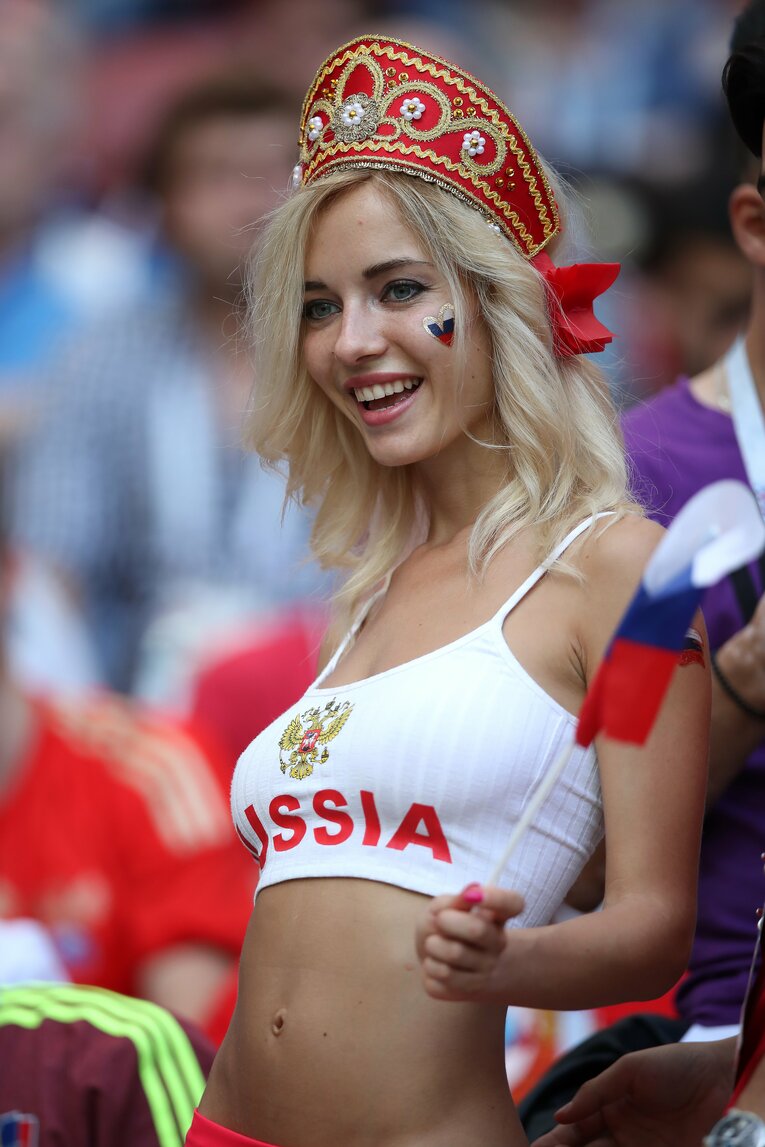 2018年のロシアW杯、地元ロシア代表を応援するサポーター　©Getty Images