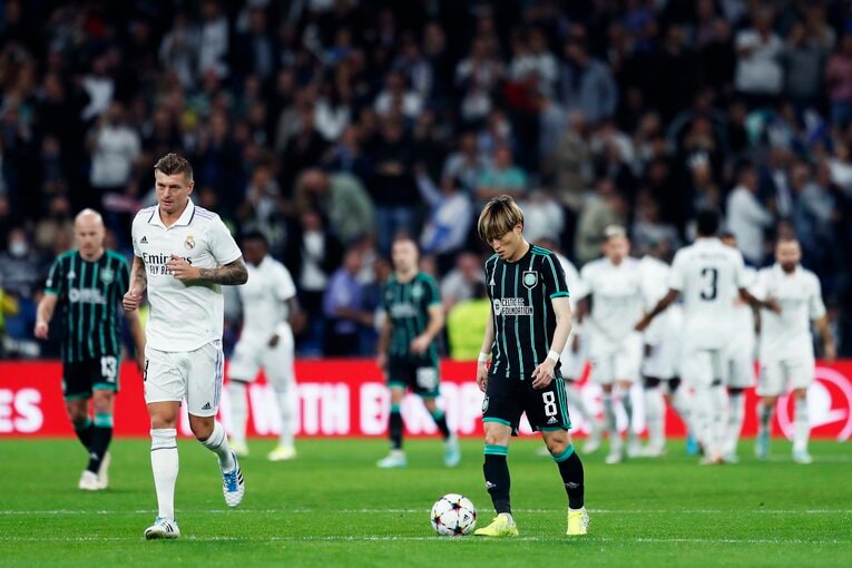 「キヨウゴ、マエダ、レオみんな…」W杯選出の前田大然、落選も古橋亨梧＆旗手怜央がレアル戦で奮闘… 少年サポとカメラマンが語った“愛”(16)