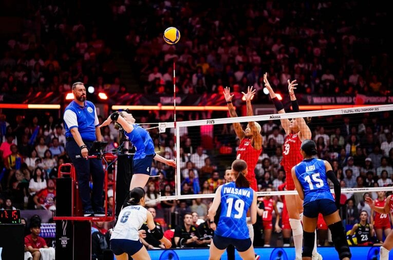 ©︎Volleyball World