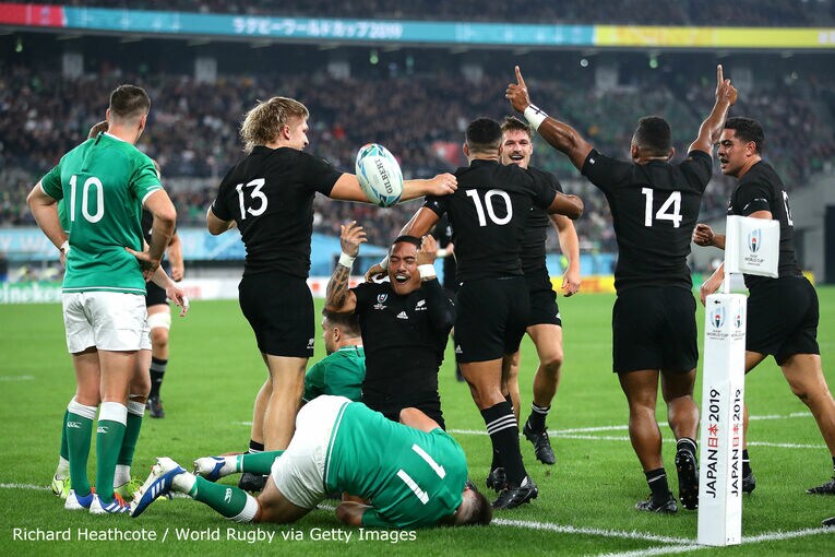 悔しがる稲垣、飛ぶバレット……。ラグビーW杯ベスト8の激闘シーン。(5)