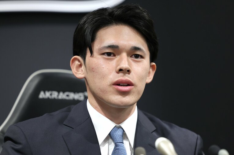 佐々木朗希（23歳）は来年1月15日～23日にMLB球団と契約を結ぶとみられる ／ photograph by JIJI PRESS